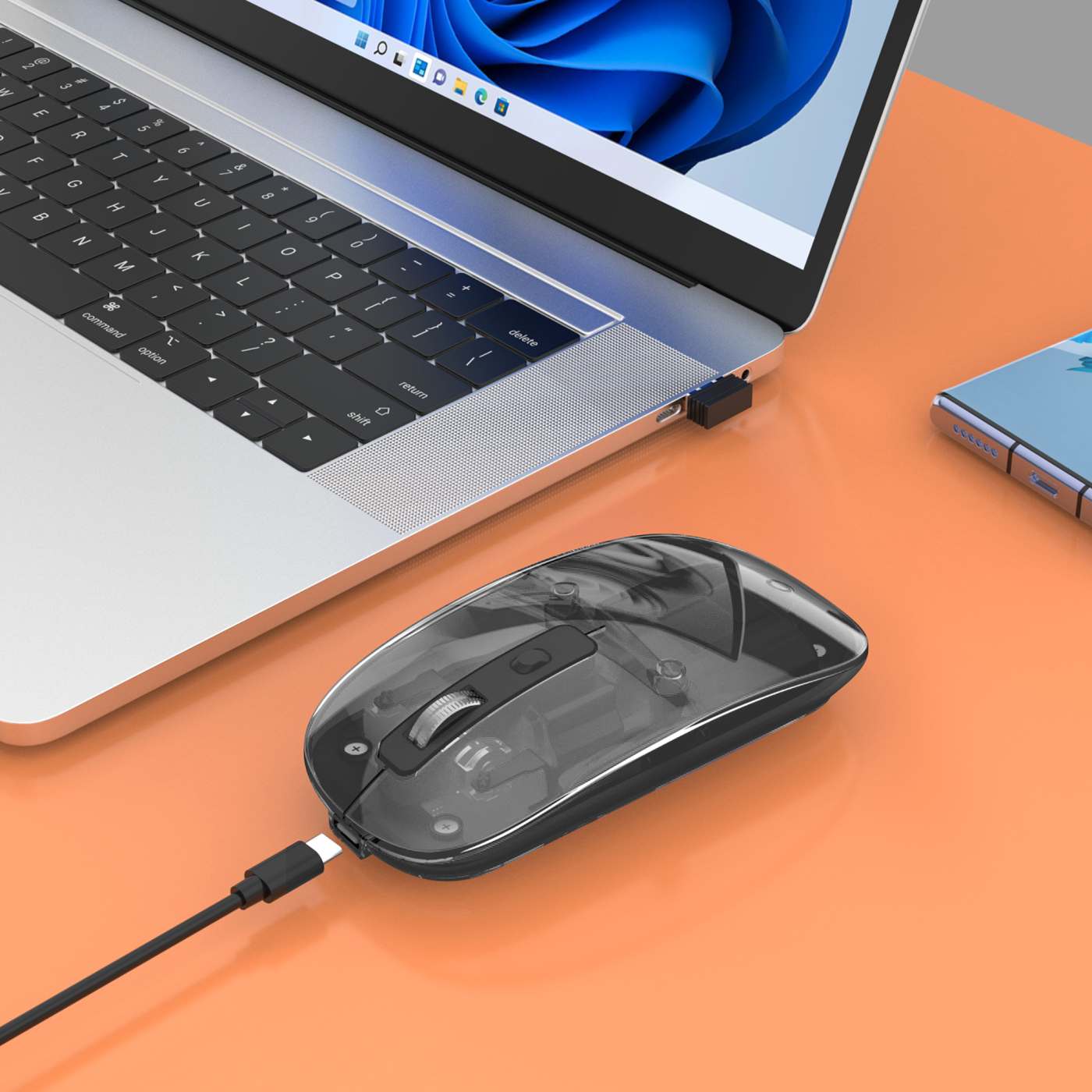 Mouse USB inalámbrico recargable transparente Image 4