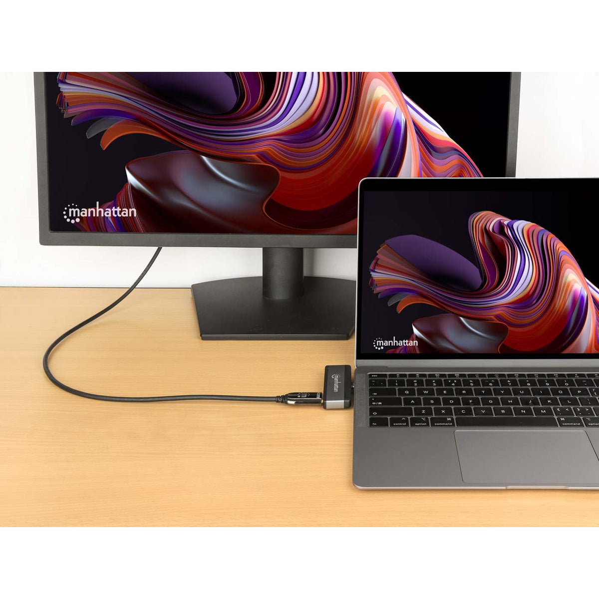 Docking Station USB-C 4 en 1 adaptador portátil Image 13